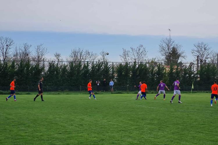 Fotbal Liga a IV-a. ACS Comunal Cazasu – Sportul Chiscani, 2-5 ...