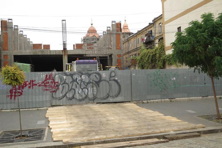 Au reînceput lucrările la fosta Arenă de Box de pe Republicii