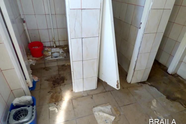 Boala grea a toaletelor publice din Brăila featured image