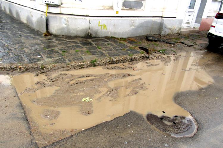 Lucru de mântuială pe Strada Catolică featured image