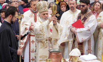 Sfinţirea bisericii „Sfinţii Trei Ierarhi“ featured image