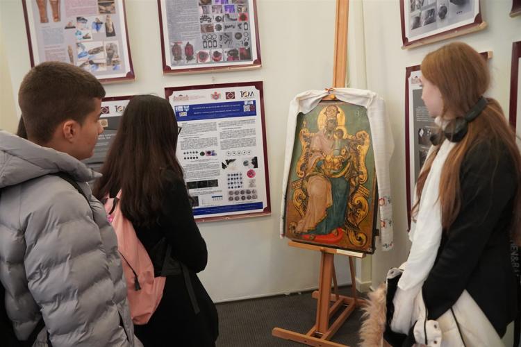 Etapele restaurării. Expoziție inedită la Muzeul Eparhial de la Galați featured image