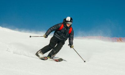 Cum să alegi costumul de schi perfect pentru bărbați? featured image