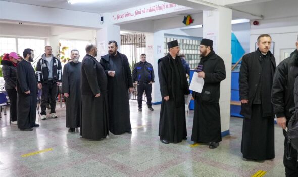 Preoții brăileni au donat sânge pentru semenii aflați în suferință