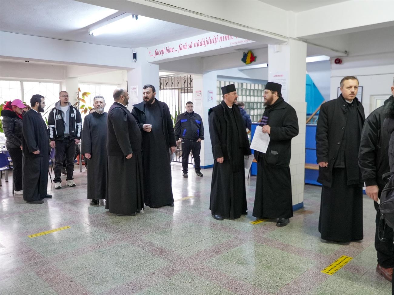 Preoții brăileni au donat sânge pentru semenii aflați în suferință