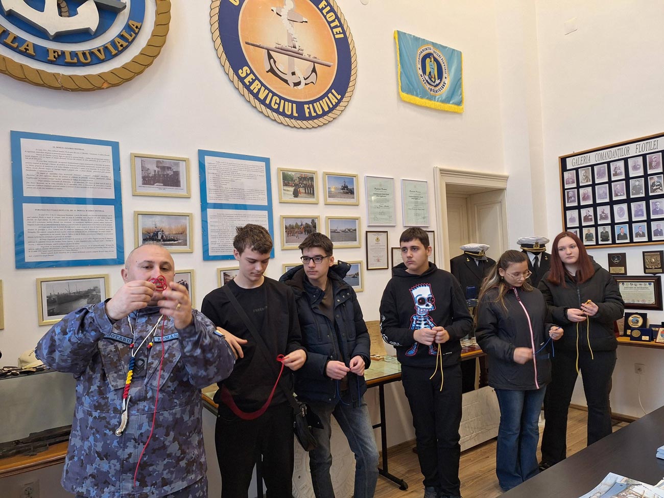 Elevi de la „Grigore Moisil”, oaspeții Flotilei Fluviale