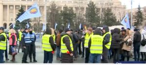 Protest spontan al polițiștilor