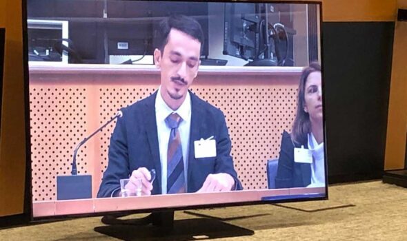 Un tânăr fermier din comuna Galbenu, participant la un studiu efectuat la nivel european