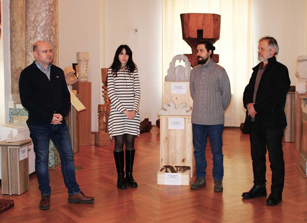 Vernisaj dedicat comemorării a 90 de ani de la nașterea sculptorului Nicăpetre