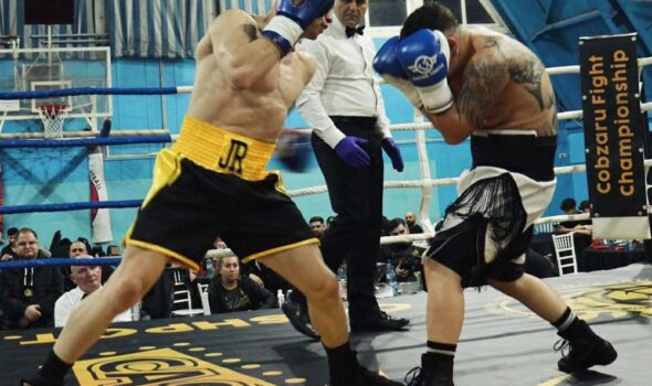 Robert Jitaru, victorie prin KO tehnic la profesioniști