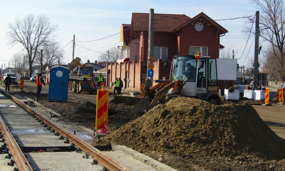 S-au reluat lucrările pe șantierul de pe strada Grigore Alexandrescu