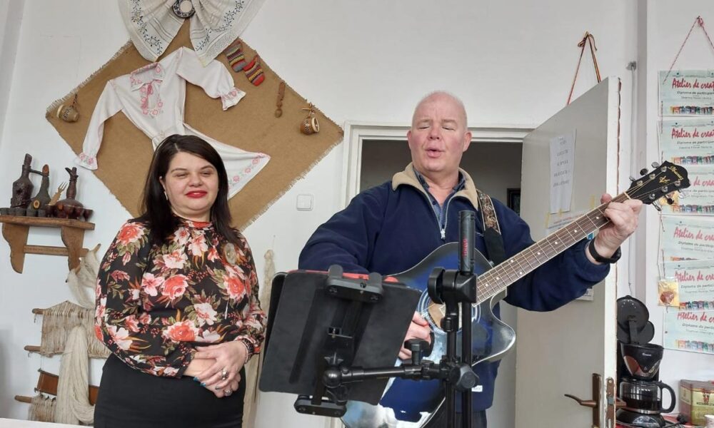 Omagiu adus FEMEII la Uniunea Județeană „Solidaritatea” a Pensionarilor