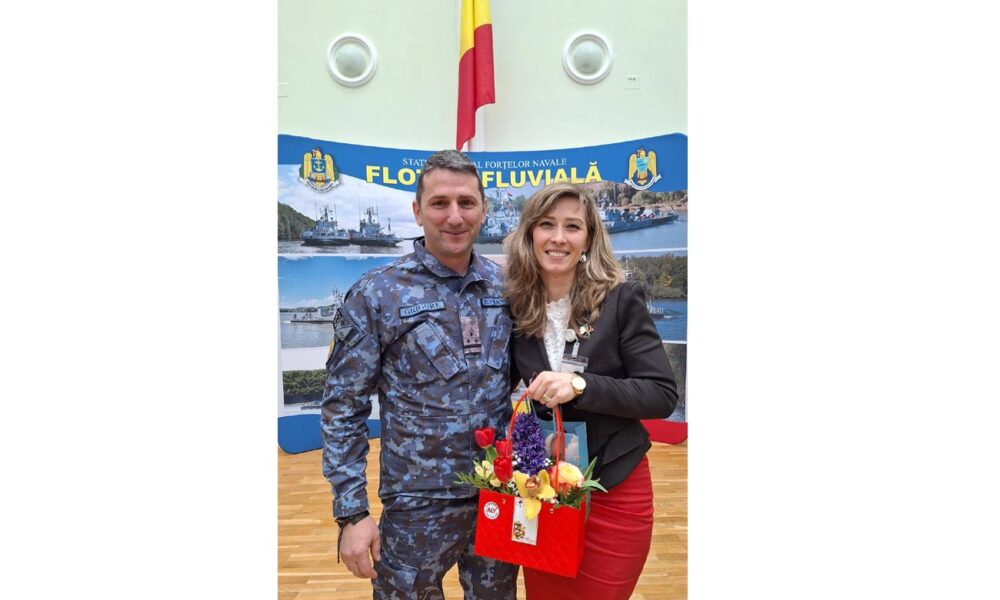 Flori și mărțișoare la Comandamentul Flotilei