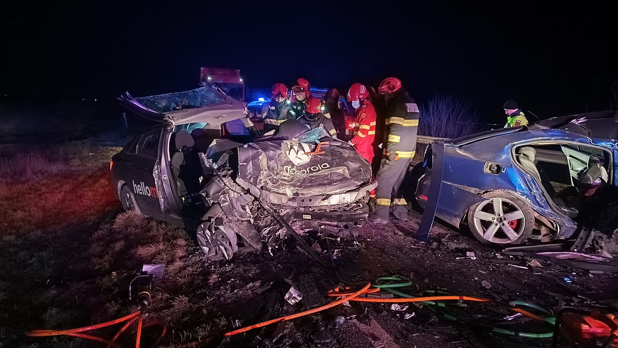 O manevră de depășire riscantă a provocat cumplitul accident de la Însurăței. Ambii șoferi au murit