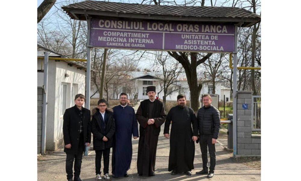 Milostenie la azilul de bătrâni Ianca