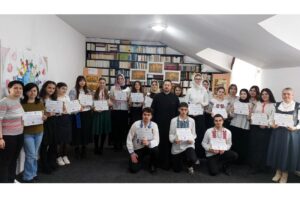 Piesă de teatru pe teme religioase, pusă în scenă de elevii de la „Perpessicius”