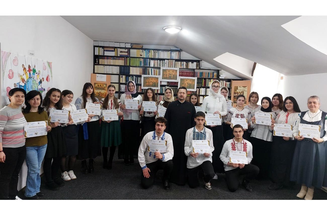 Piesă de teatru pe teme religioase, pusă în scenă de elevii de la „Perpessicius”