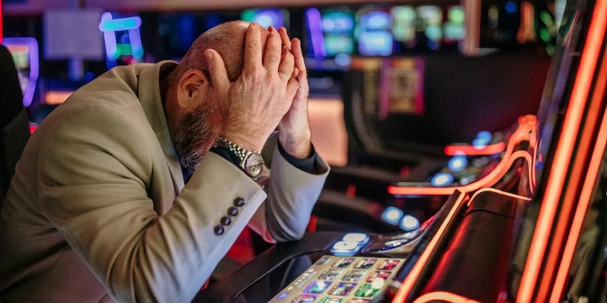 Păcănelele, o amenințare pentru sănătatea publică