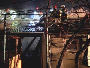 72 de ore de foc pentru pompierii brăileni