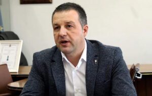 Dragomir: „Nu primarii au impus taxe atât de mari”