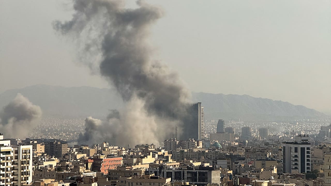 Iran își cere scuze pentru atacurile asupra țărilor vecine, dar avertizează că rachetele pot reveni