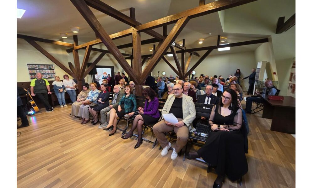 Vasile Vajoga, din Iași, laureatul Marelui Premiu „Anton Bacalbașa” al Festivalului-Concurs „Întâlnirea umoriștilor”