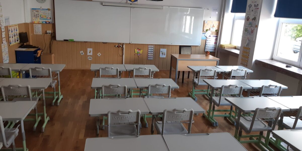 GALERIE FOTO Proiect de 7,5 milioane de euro finalizat înainte de termen. Investiție masivă în școlile Brăilei