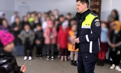 Activități desfășurate de polițiștii de siguranță școlară în localitatea Șuțești