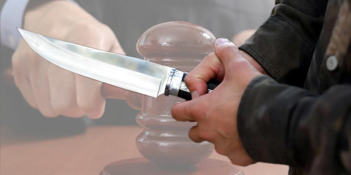 Crima din Port. Condamnarea minorului care a lovit cu cuțitul