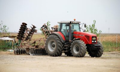 O meserie tot mai căutată! Cursuri de tractorişti la Direcţia Agricolă Brăila
