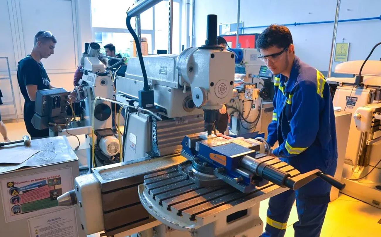 Goana după meseriași