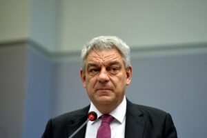 Mihai Tudose: ”România trebuie să fie parte a Programului privind industria europeană de apărare”