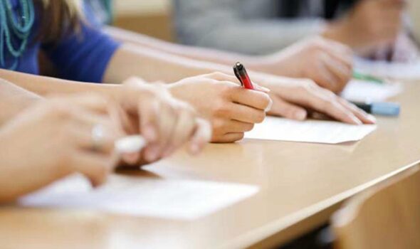 Ștafeta performanței continuă: liceenii Brăilei, în elita națională