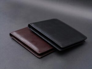 7 stiluri populare de portofele pentru bărbați și cum îl alegi pe cel potrivit