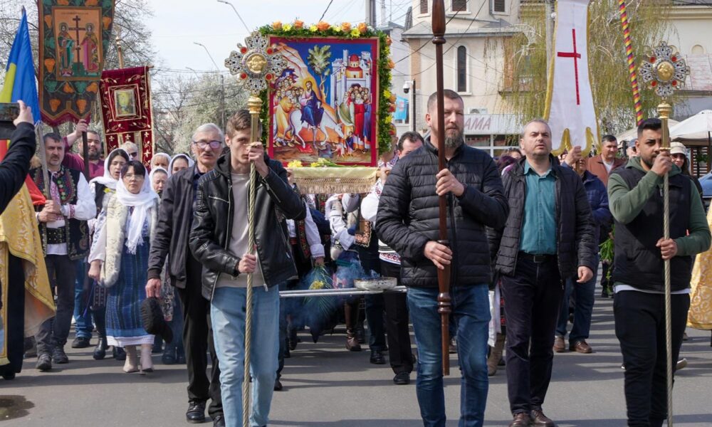 Sute de brăileni au participat la Pelerinajul de Florii