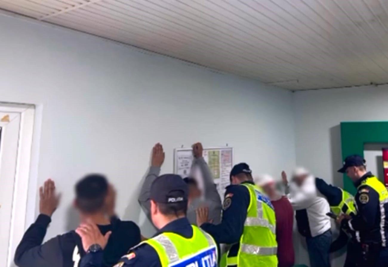 Polițiști în acțiune de week-end. Aproape 500 de persoane legitimate și amenzi de peste 20.900 lei