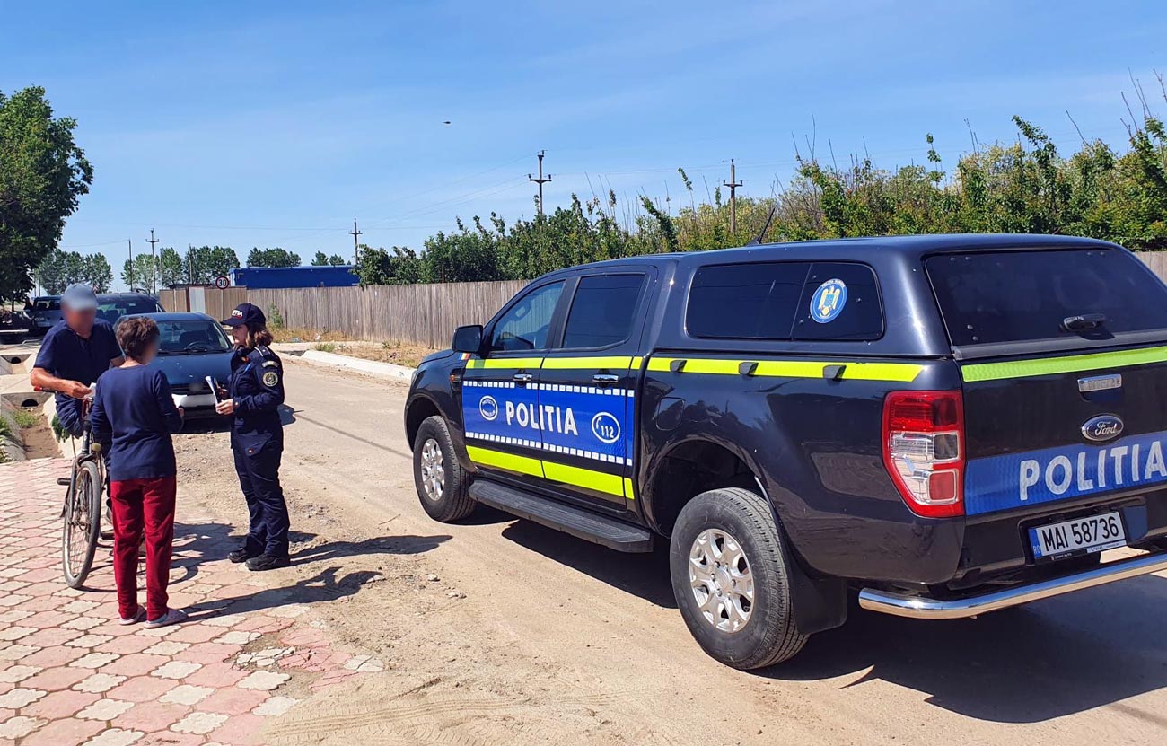Protecția animalelor în atenția polițiștilor brăileni: acțiune de informare în comuna Gropeni
