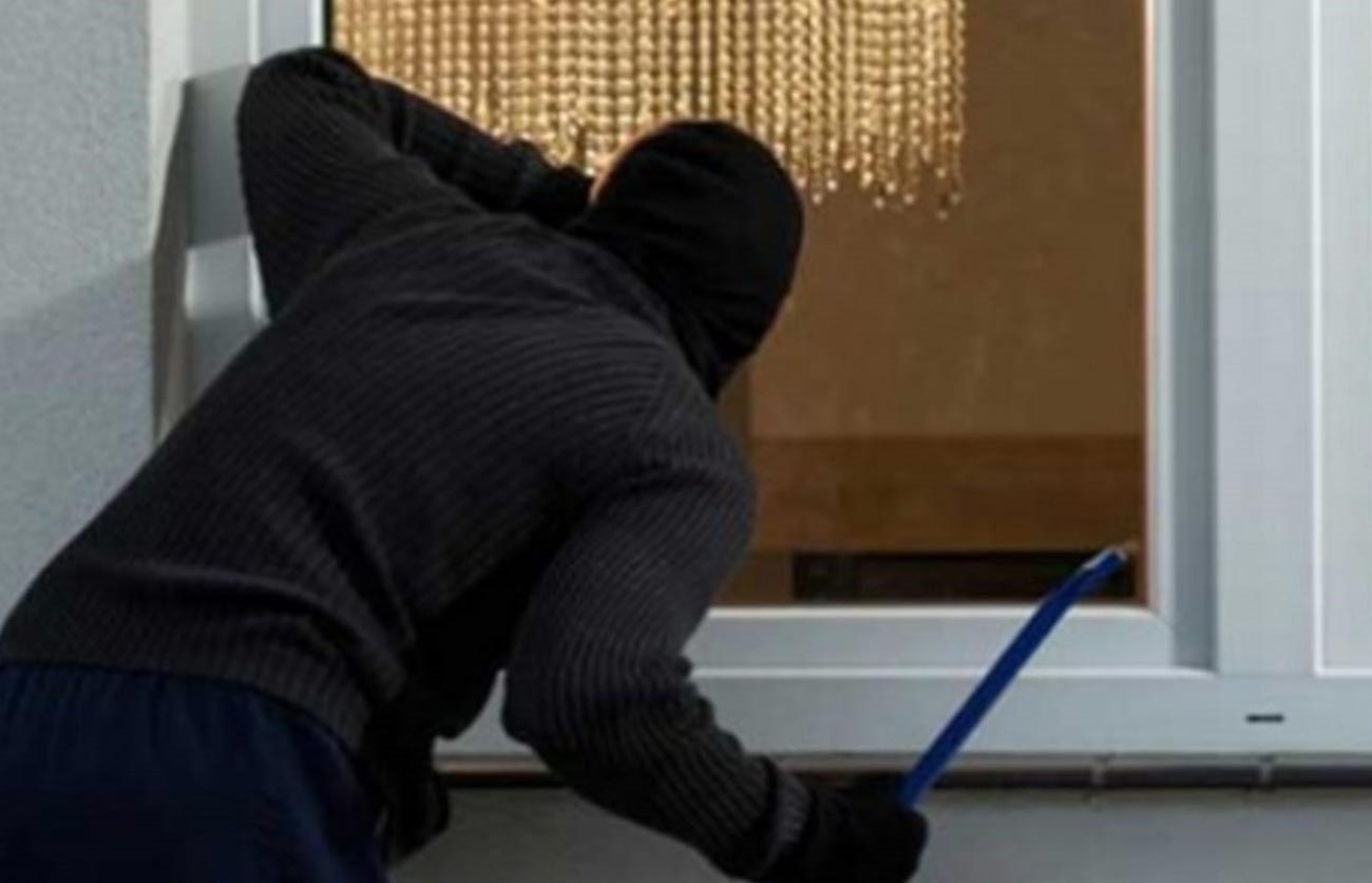 Bărbat arestat preventiv și trimis în judecată pentru mai multe furturi comise în Brăila