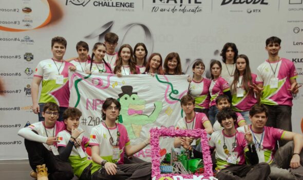 Elevii din echipa Kodikas Robotics au nevoie de sprijinul comunității pentru a reprezenta Brăila la Istanbul