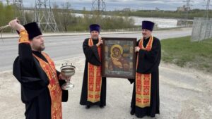 Procesiune cu icoane în Rusia pentru a alunga dronele ucrainene