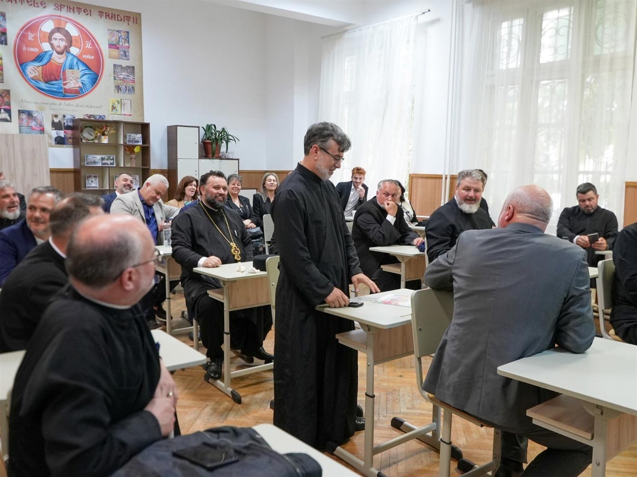 Revedere după 30 de ani la Seminarul Teologic „Sf. Andrei“ din Galaţi