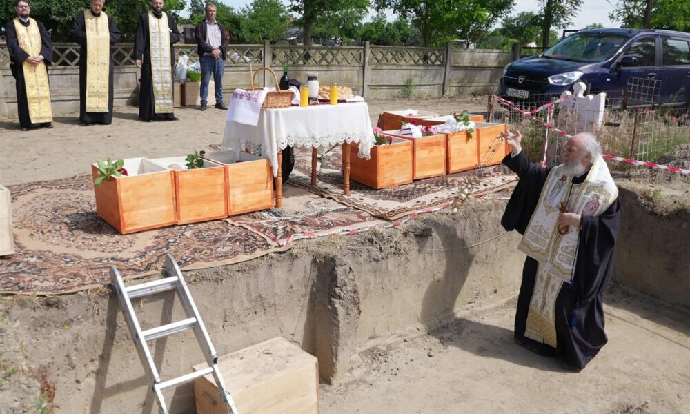 Încă 23 de martiri uciși de regimul comunist, găsiți în Insula Mare a Brăilei