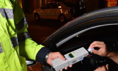 Șoferi băuți «fugăriți» de polițiști. Unul a intrat în derapaj pe o stradă