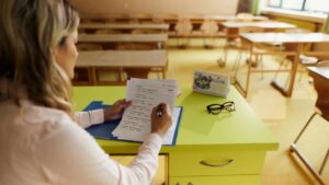 Mai puține gradații de merit în învățământul brăilean: doar 81 de locuri aprobate