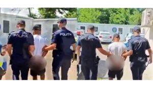 Infractori prinși de polițiști, în weekend. Un bărbat era condamnat pentru deținere de droguri, alții doi au comis infracțiuni la regimul rutier