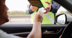 Testul pentru reducerea perioadei de suspendare a exercitării dreptului de a conduce nu se mai susține la Serviciul Rutier