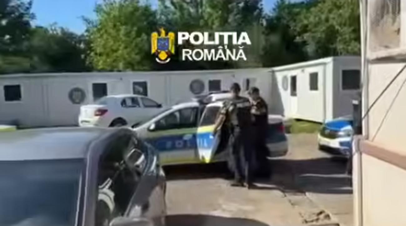 În spatele gratiilor după ce s-au luat la bătaie, pe stradă