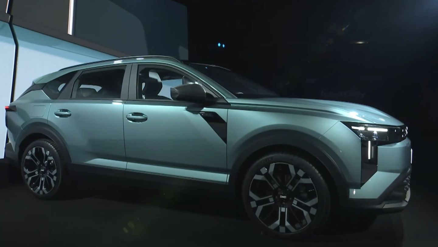 Dacia Striker: gama de motorizări și prețul de pornire