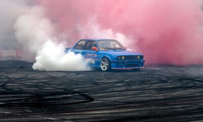 Drifturi și inconștiență într-o parcare din Brăila: un tânăr a ajuns la spital