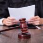 ”Smardoi” trimis în judecată. Are la activ numeroase bătăi, amenințări și distrugeri